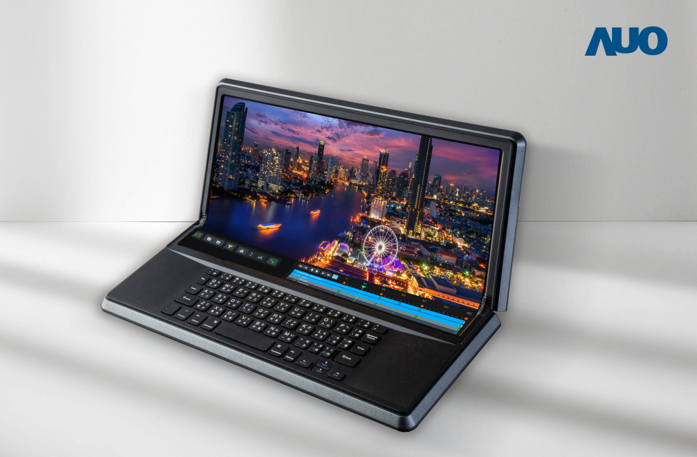 k1体育14.6吋Micro LED折迭显示屏幕，搭配半径4mm的弯折绞炼，以及高画素、高亮度、高对比度的显示技术特点，即便在大视角下仍保有绝佳色相与亮度