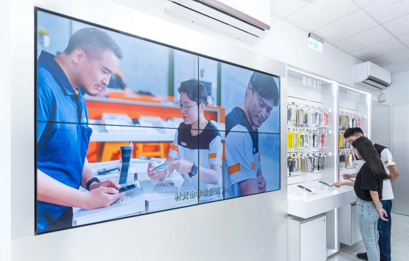 創利空間整合高品質顯示器取代傳統海報，並透過雲端數位內容公播管理系統，可輕鬆管理派送廣告訊息，實踐智慧無紙化新零售概念門市