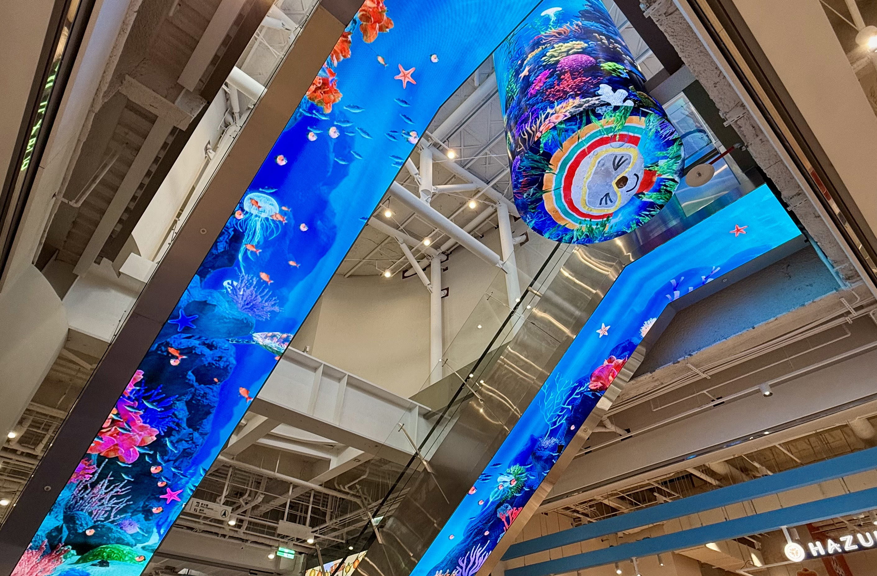 達擎與傑可達整合先進顯示技術與軟硬體應用服務，提供一系列大型LED顯示解決方案，為全新改裝開幕的「清水服務區」佈局嶄新視覺體驗。